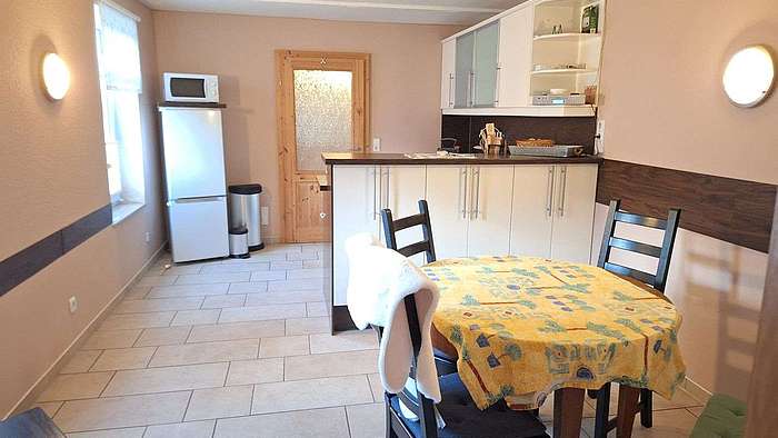 Wohnküche Nebengebäude