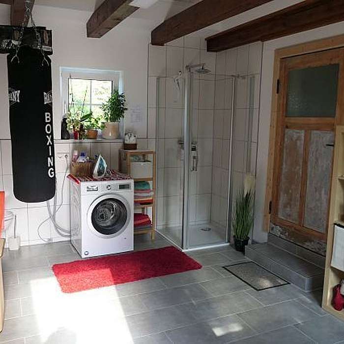 Haus 1 Waschraum/ Duschbad
