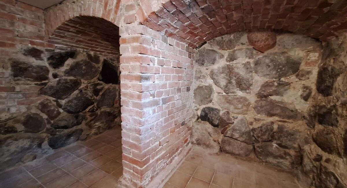 Keller
