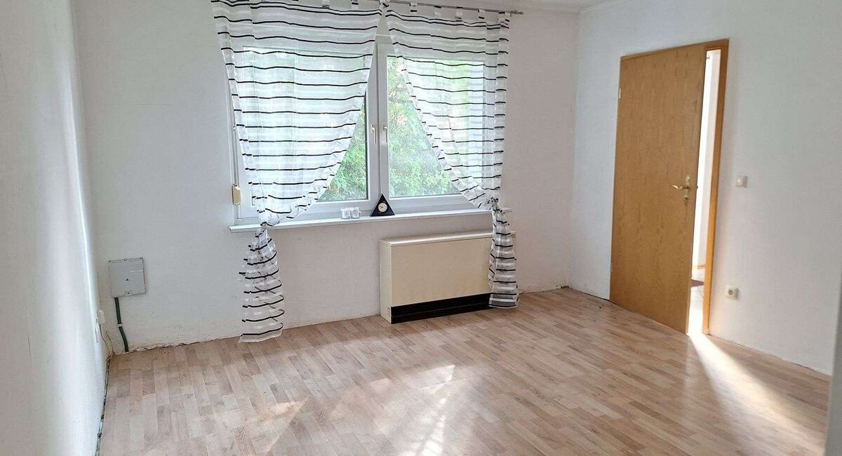 Zimmer 1 EG