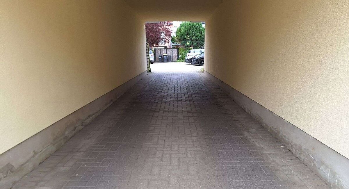 Durchfahrt Hof