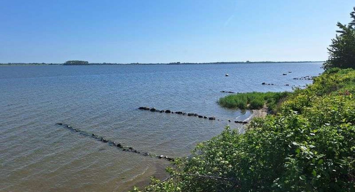 Blick über Strelasund nach Rügen