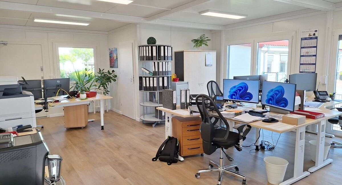 Büro