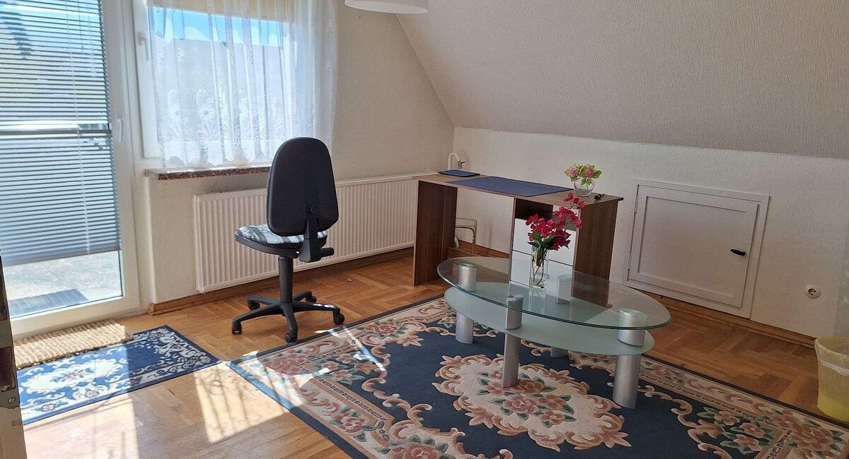 EFH Zimmer OG