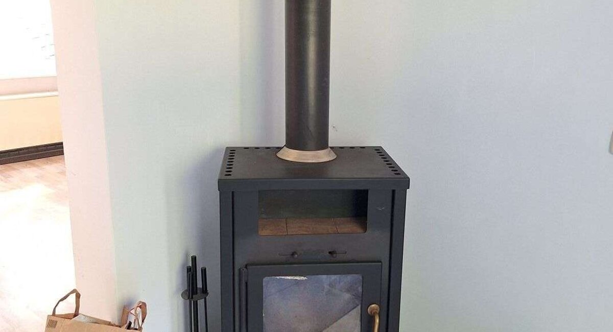 Kamin EG
